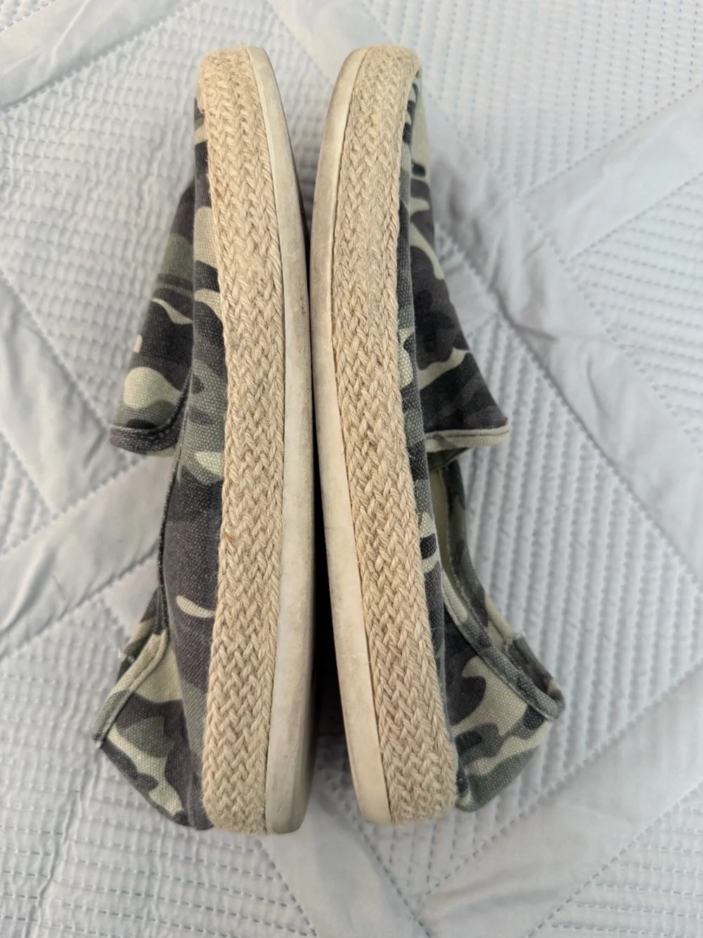 Esprit Green and Brown Camo Espadrille Slip-Ons Sz 9.5